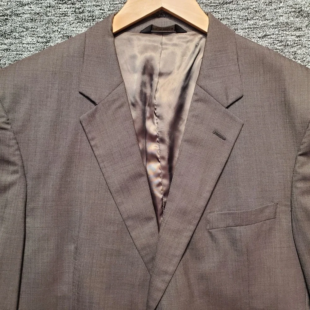 Jos A Bank Mens 48R Wool Suit Jacket Blazer Brown Gray 2 Button Sport Coat